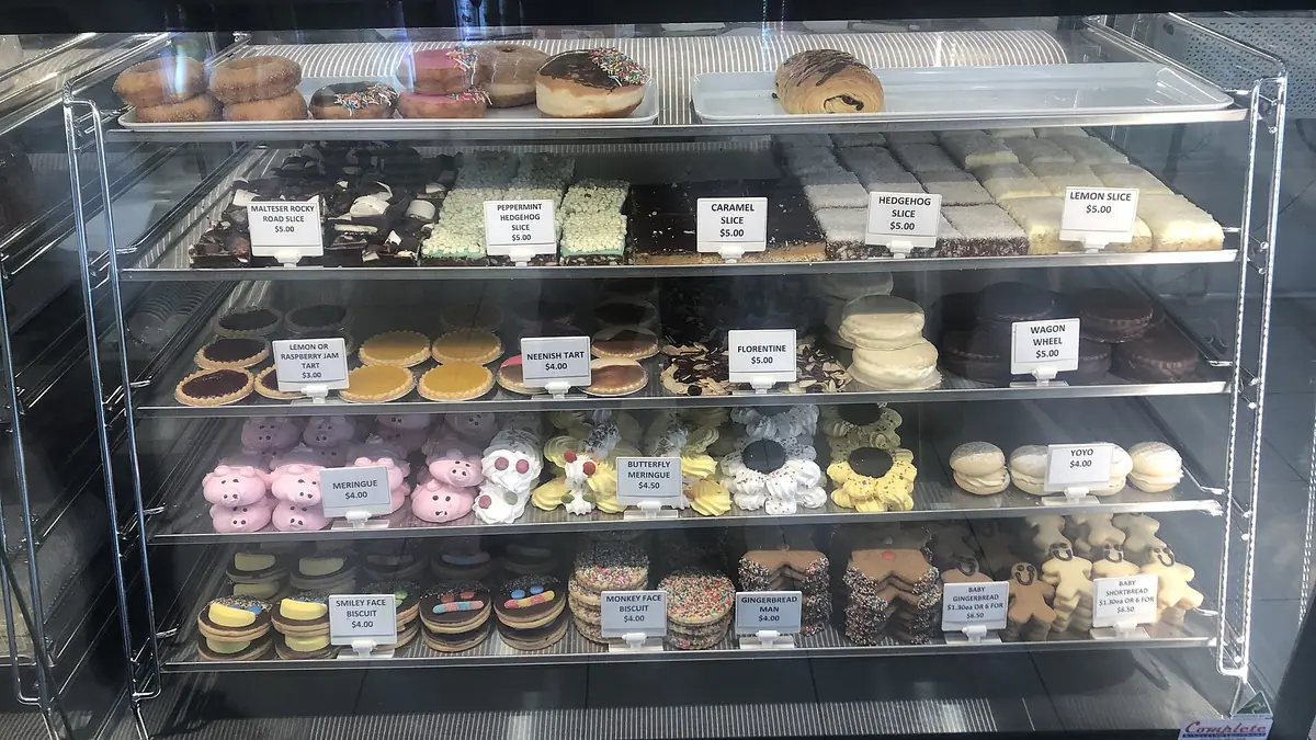 Staniforths – bakery in Wombwell town centre